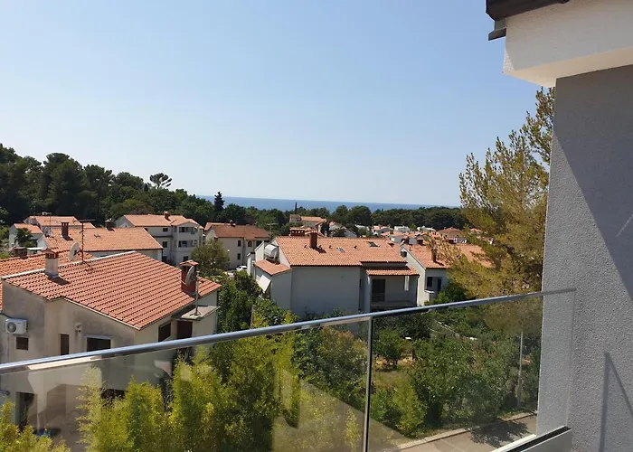 Holiday Apartments Novo Naselje