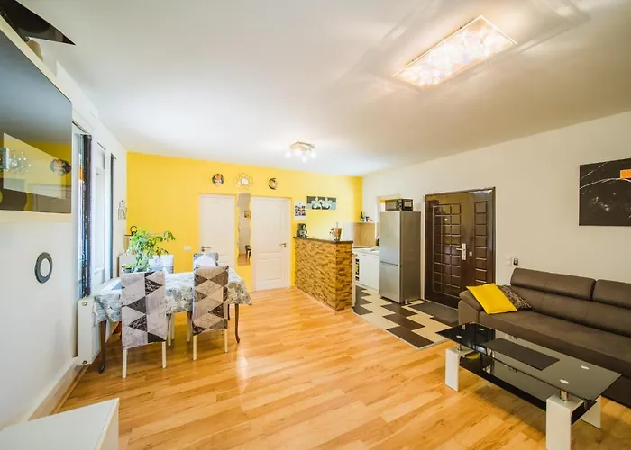Villa Chiara With Private Pool And Garden